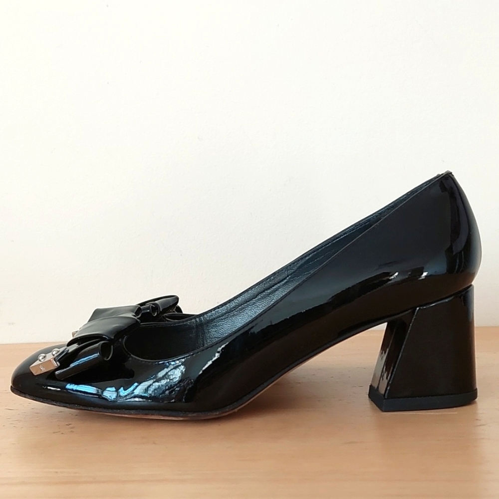 Stuart Weitzman Bow Black Patent Leather Chunky Heels